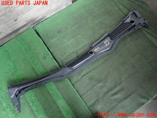 2UPJ-9241021190]クラウン エステート(JZS175W)カウルトップ 中古_2