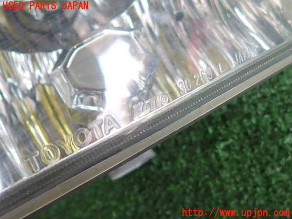 2UPJ-9241021182]クラウン エステート(JZS175W)左フォグ 中古_3