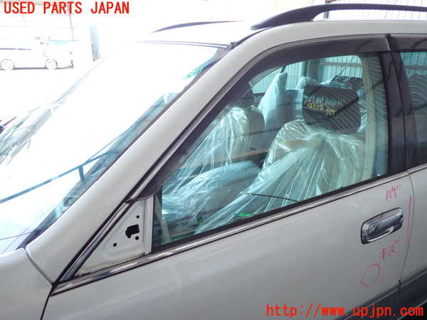 2UPJ-9241021260]クラウン エステート(JZS175W)左前ドア 中古 NSG M5O5_3
