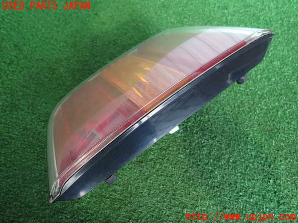 2UPJ-9241021552]クラウン エステート(JZS175W)左リアフィニッシャー 中古_2