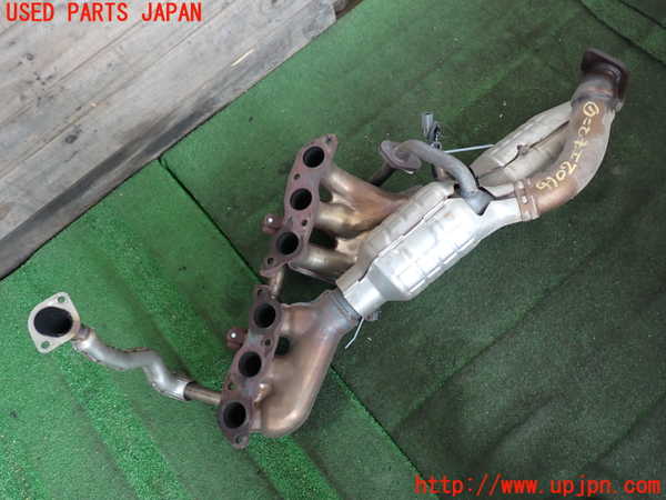2UPJ-9241022041]クラウン エステート(JZS175W)エキマニ1 触媒 マニバーター 中古_2