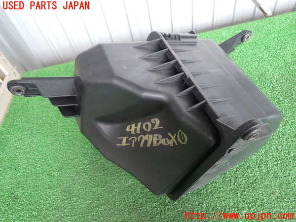 2UPJ-9241022560]クラウン エステート(JZS175W)エアクリーナーボックス 中古_2