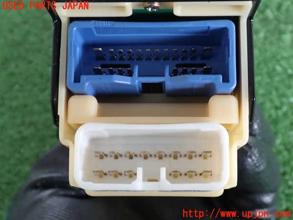 2UPJ-9241026245]クラウン エステート(JZS175W)左前パワーウィンドウスイッチ 中古_4