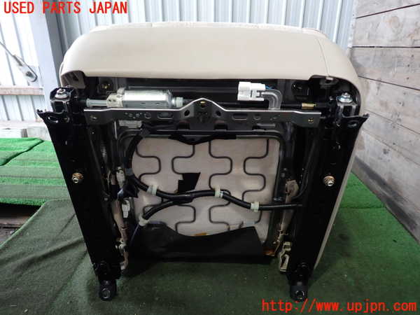 2UPJ-9241027065]クラウン エステート(JZS175W)助手席シート 中古_5