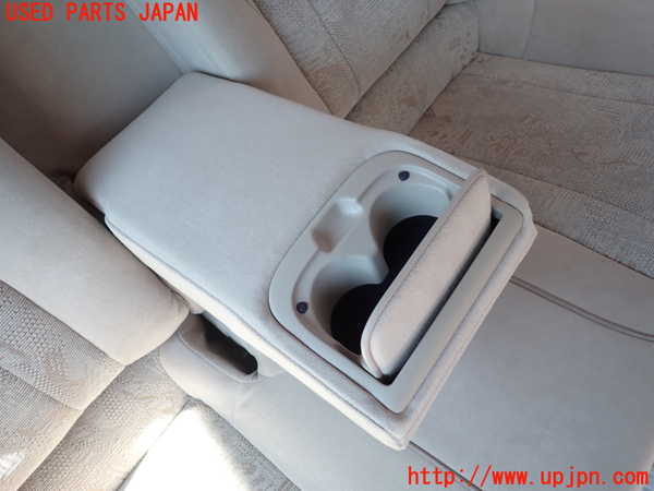 2UPJ-9241027385]クラウン エステート(JZS175W)リアシート 中古_2