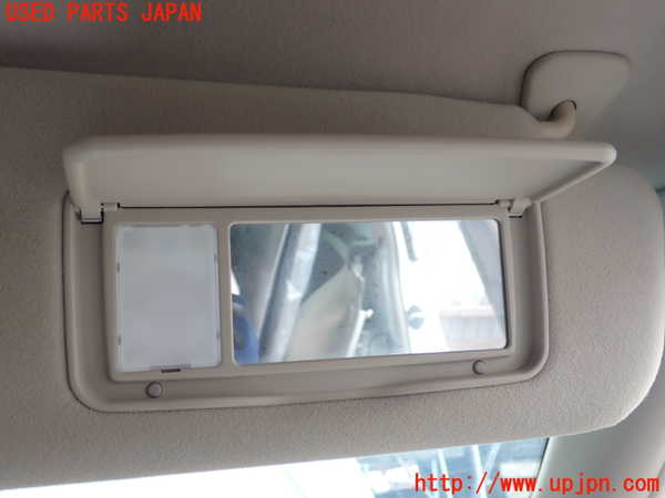 2UPJ-9241027625]クラウン エステート(JZS175W)室内サンバイザー右側 中古_3
