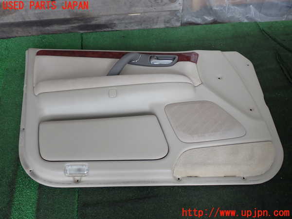 2UPJ-9241021264]クラウン エステート(JZS175W)左前ドア内張り 中古_2