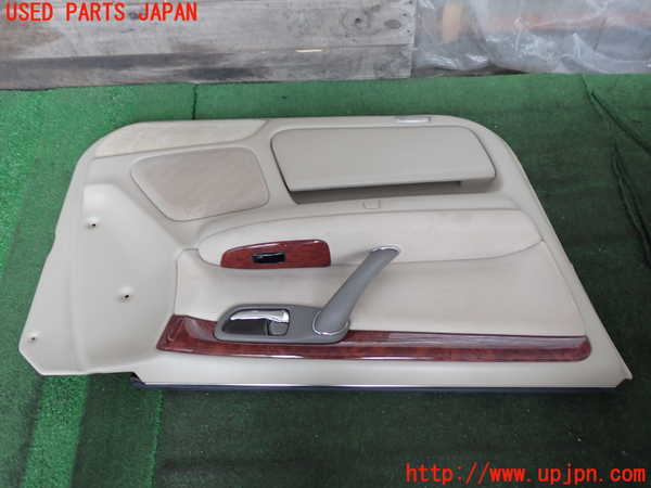 2UPJ-9241021264]クラウン エステート(JZS175W)左前ドア内張り 中古_3