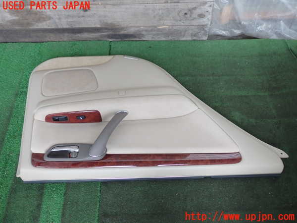 2UPJ-9241021324]クラウン エステート(JZS175W)左後ドア内張り 中古_3