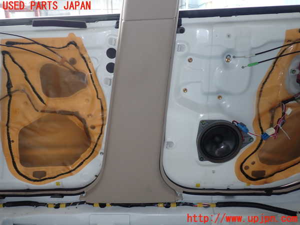 2UPJ-9241027665]クラウン エステート(JZS175W)右センターピラートリム 中古_3