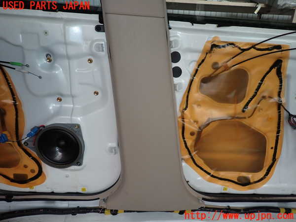 2UPJ-9241027670]クラウン エステート(JZS175W)左センターピラートリム 中古_3