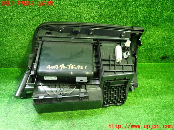 1UPJ-9241037516]BMW 640i グランクーペ(6A30)(F06)グローブボックス1 中古_3