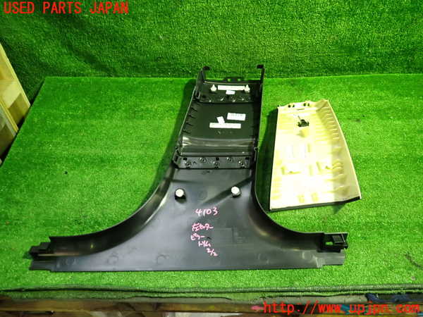 1UPJ-9241037670]BMW 640i グランクーペ(6A30)(F06)左センターピラートリム 中古_3