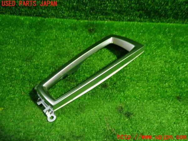 1UPJ-9241037692]BMW 640i グランクーペ(6A30)(F06)内装トリム類2 中古_2