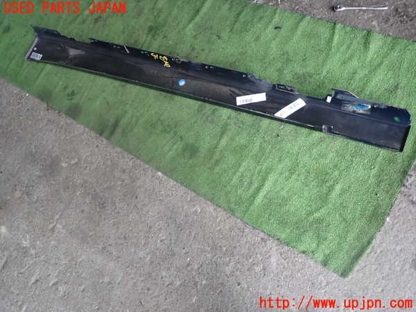 1UPJ-9241041390]BMW 330e(8E20 F30)右サイドステップ 中古_5