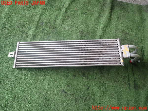 1UPJ-9241042323]BMW 330e(8E20 F30)ラジエーター3 (サブ) 中古_2