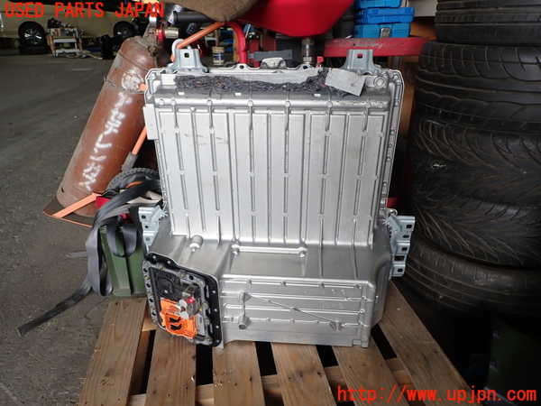 1UPJ-9241046911]BMW 330e(8E20 F30)ハイブリッドバッテリー1 中古_2