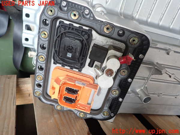 1UPJ-9241046911]BMW 330e(8E20 F30)ハイブリッドバッテリー1 中古_3