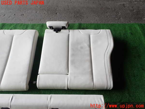 1UPJ-9241047385]BMW 330e(8E20 F30)リアシート 中古_2