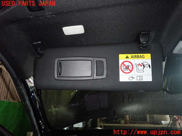 1UPJ-9241047630]BMW 330e(8E20 F30)室内サンバイザー左側 中古_2