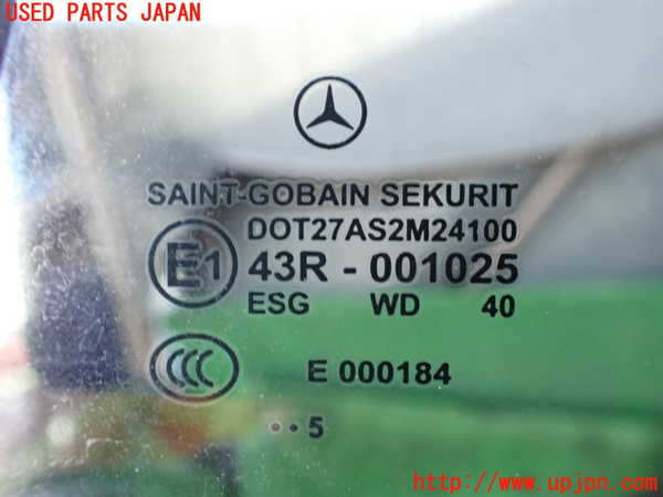 1UPJ-9241051382]ベンツ SL500 R230(230475)左クォーターガラス 中古 SAINT-GOBAIN SEKURIT M24100 43R-001025_3