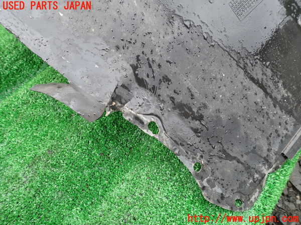 1UPJ-9241051092]ベンツ SL500 R230(230475)左前フェンダーライナー 中古_2