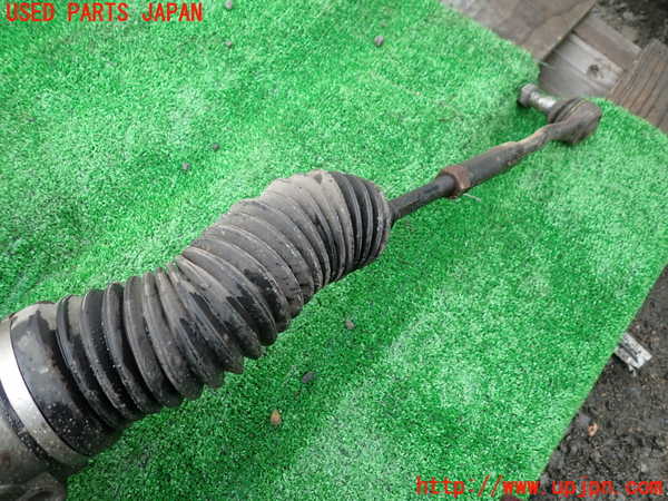 1UPJ-9241054235]ベンツ SL500 R230(230475)パワステギアボックス 中古_3