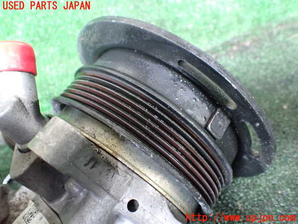 1UPJ-9241054250]ベンツ SL500 R230(230475)パワステポンプ 中古_3