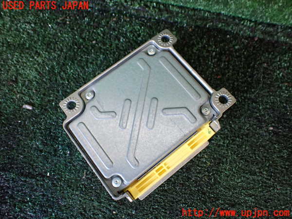 1UPJ-9241056145]ベンツ SL500 R230(230475)エアバッグコンピューター 中古_3