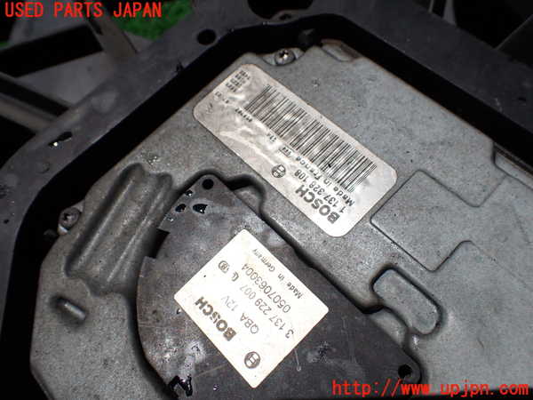 1UPJ-9241056836]ベンツ SL500 R230(230475)電動ファン1 中古_3