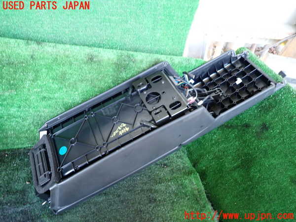 1UPJ-9241057540]ベンツ SL500 R230(230475)センターコンソール 中古_3