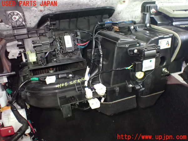 1UPJ-9241066081]ロードスター(ND5RC)エバポレーター1 中古_3