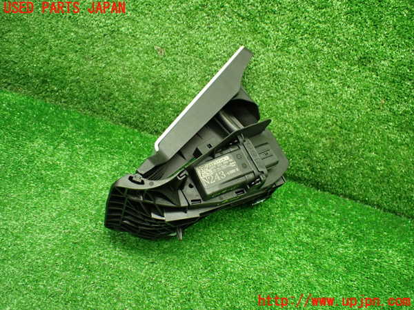 1UPJ-9241066381]ロードスター(ND5RC)センサー1 アクセルペダル 中古_3