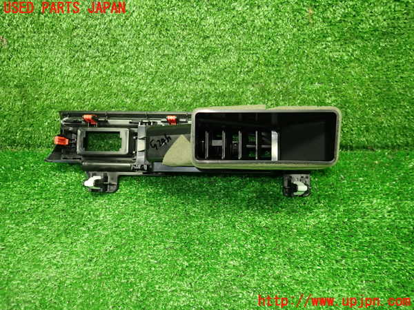 1UPJ-9241067528]ロードスター(ND5RC)エアコン吹き出し口3 真ん中 中古_4
