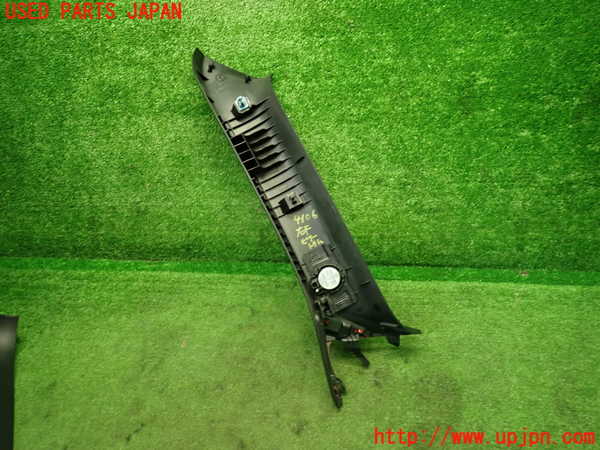 1UPJ-9241067655]ロードスター(ND5RC)右フロントピラートリム 中古_4