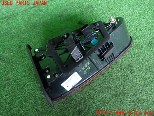 2UPJ-9241081550]アルファロメオ・ステルヴィオ(94920)右リアフィニッシャー 中古_2
