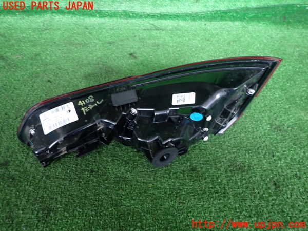 2UPJ-9241081536]アルファロメオ・ステルヴィオ(94920)左テールランプ 中古_2