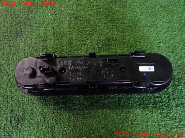 2UPJ-9241086066]アルファロメオ・ステルヴィオ(94920)エアコンスイッチ1 中古_2