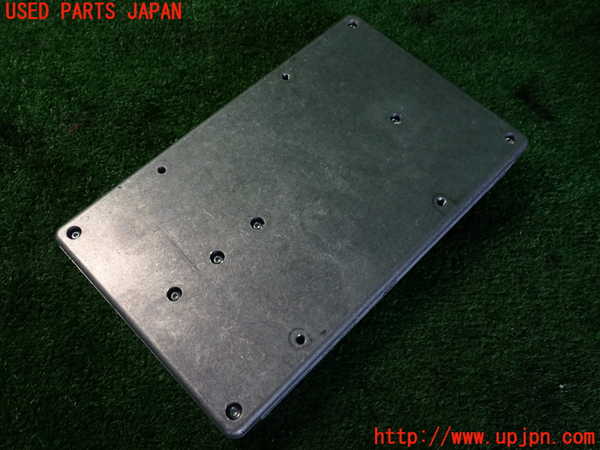 2UPJ-9241086525]アルファロメオ・ステルヴィオ(94920)アンプ 中古_2