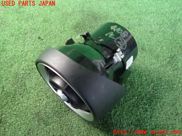 2UPJ-9241087527]アルファロメオ・ステルヴィオ(94920)エアコン吹き出し口2(右) 中古_2