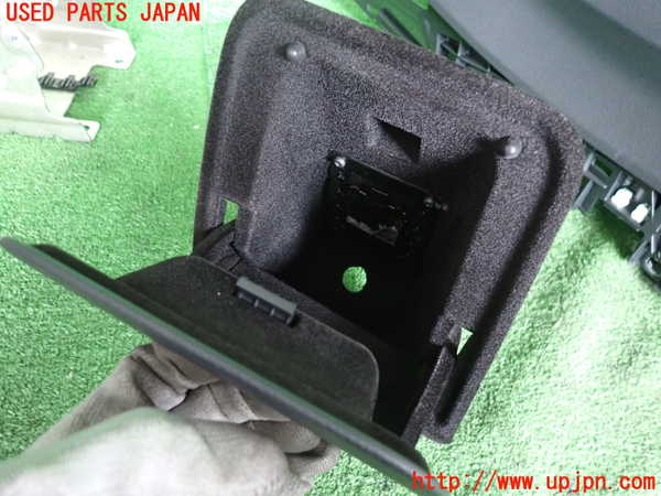 2UPJ-9241087841]アルファロメオ・ステルヴィオ(94920)小物入れ1 中古_3