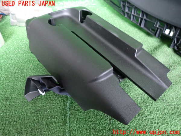 2UPJ-9241087905]アルファロメオ・ステルヴィオ(94920)コラムカバー 中古_2