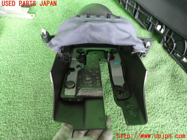 2UPJ-9241087905]アルファロメオ・ステルヴィオ(94920)コラムカバー 中古_3