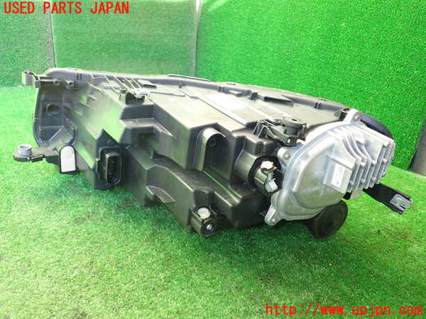1UPJ-9241091130]VW・T-Cross(ティークロス)(C1DKR)右ヘッドライト LED 中古_2