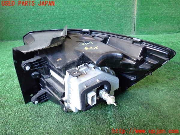 1UPJ-9241091536]VW・T-Cross(ティークロス)(C1DKR)左テールランプ 中古_2