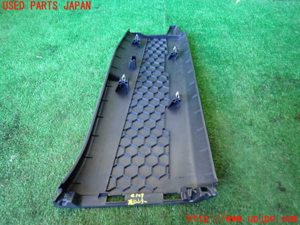 1UPJ-9241097670]VW・T-Cross(ティークロス)(C1DKR)左センターピラートリム 中古_2