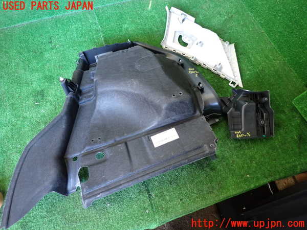 1UPJ-9241097680]VW・T-Cross(ティークロス)(C1DKR)左リアピラートリム 中古_2