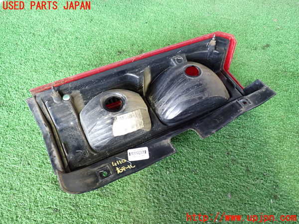 2UPJ-9241101530]ハマーH3(不明)右テールランプ 中古_3