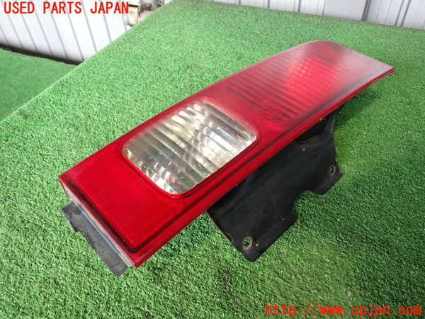2UPJ-9241101536]ハマーH3(不明)左テールランプ 中古_2