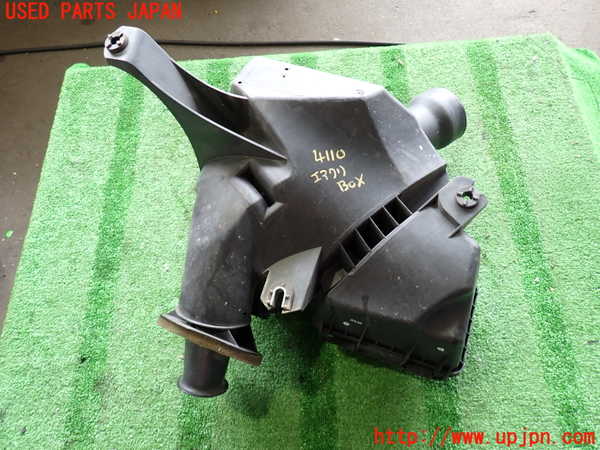 2UPJ-9241102560]ハマーH3(不明)エアクリーナーボックス 中古_3